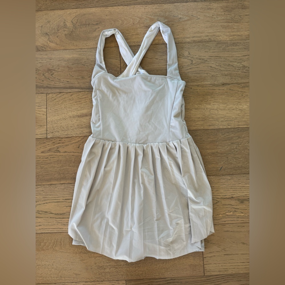 Varley Carina Dress Microchip Grey Criss Cross Back Pleated Tennis Skirt Medium